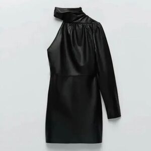 Elegant Black One-Shoulder Dress